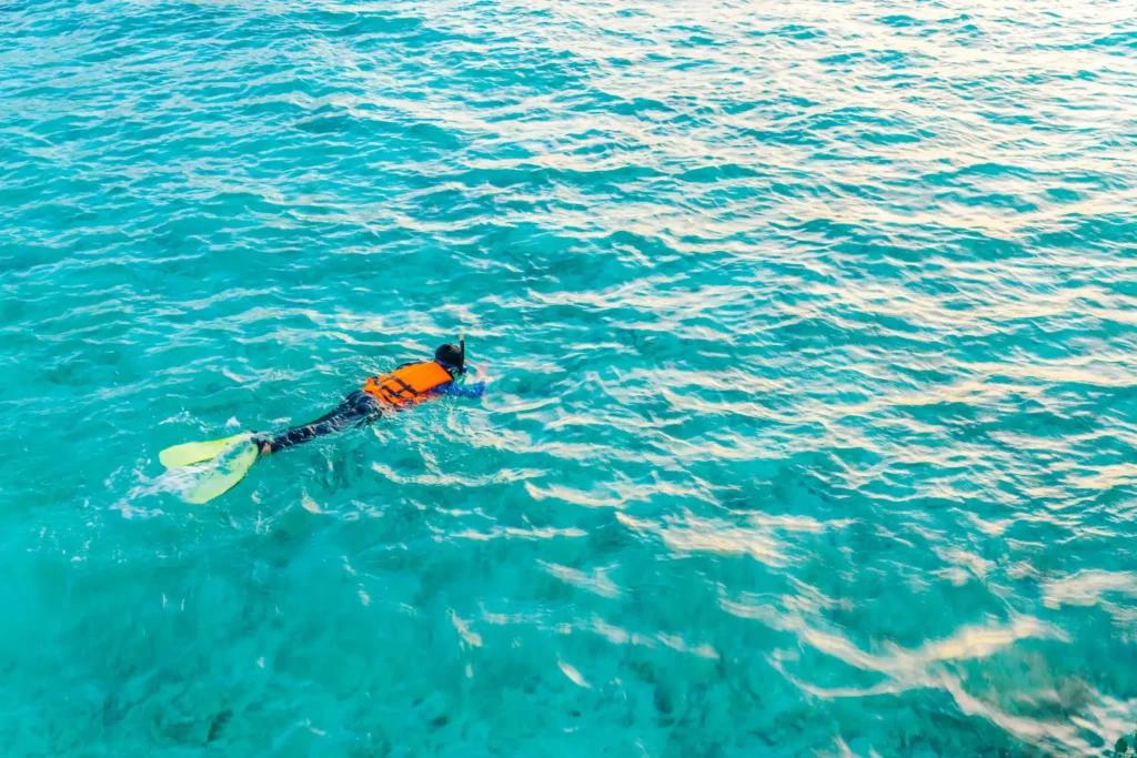 Snorkeling 7-Day Tropical Getaway: Beach & Adventure