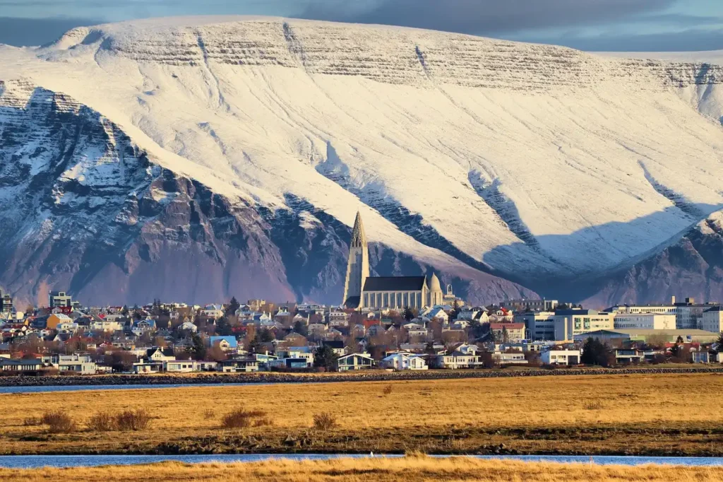 Reykjavik and Explore the Capital 7-day Iceland itinerary