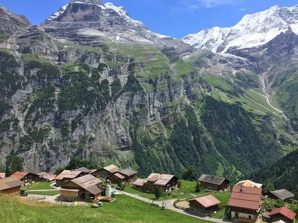 5. Gimmelwald, Switzerland: Alpine Bliss